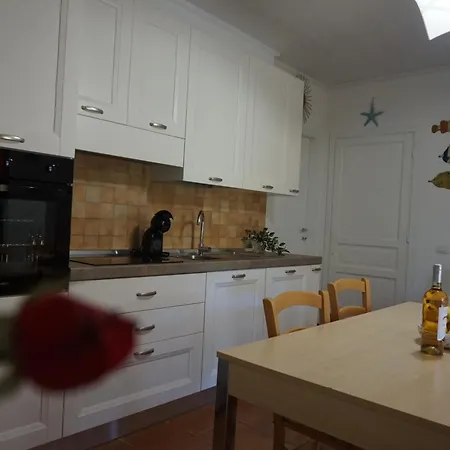Apartment Rosanna House In Bombarde